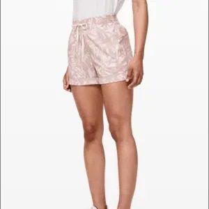 Lululemon Spring Breakaway Shorts